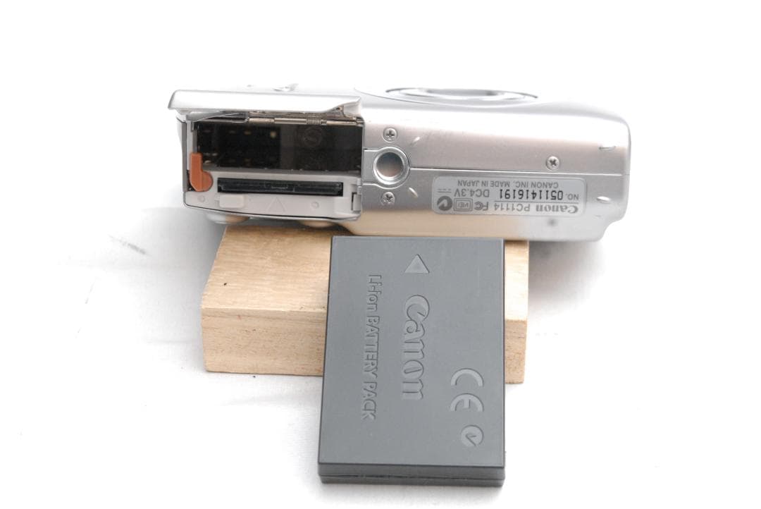 Canon IXY DIGITAL 600 (良品）