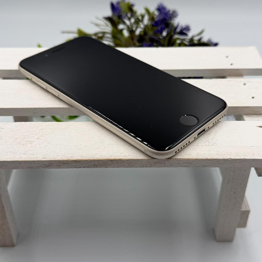 iPhone SE第3世代 64GB スターライト 355