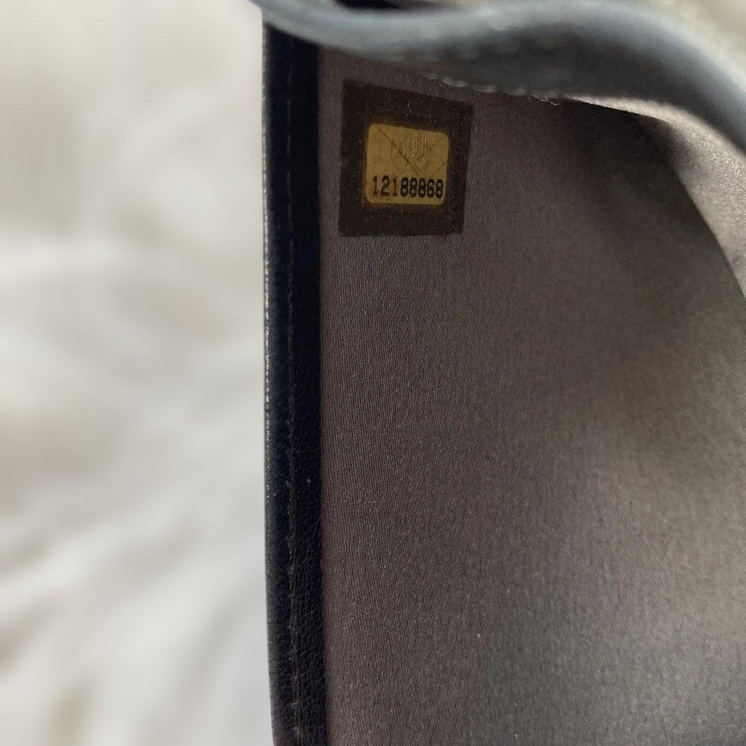 CHANEL ブラック 長財布 フラワーエンボス