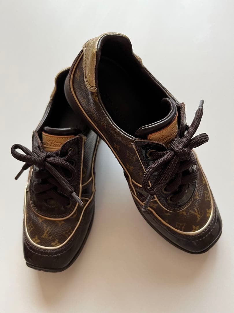 LOUIS VUITTONルイヴィトンキッズ子供靴スニーカー