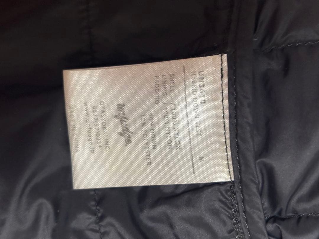 unfudge ブラック ノースリーブベスト　M size