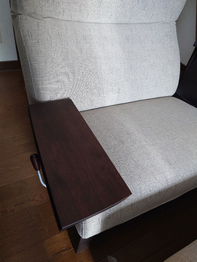 カリモク　リクライニング　ソファー　未使用