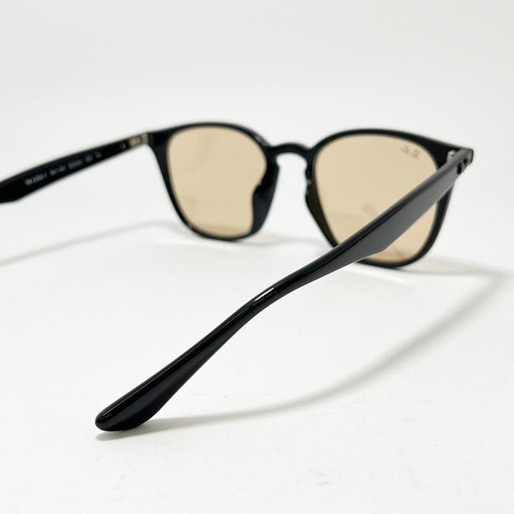 迅速配送！【RB4258F-601/93-52】レイバン サングラス ブラウン