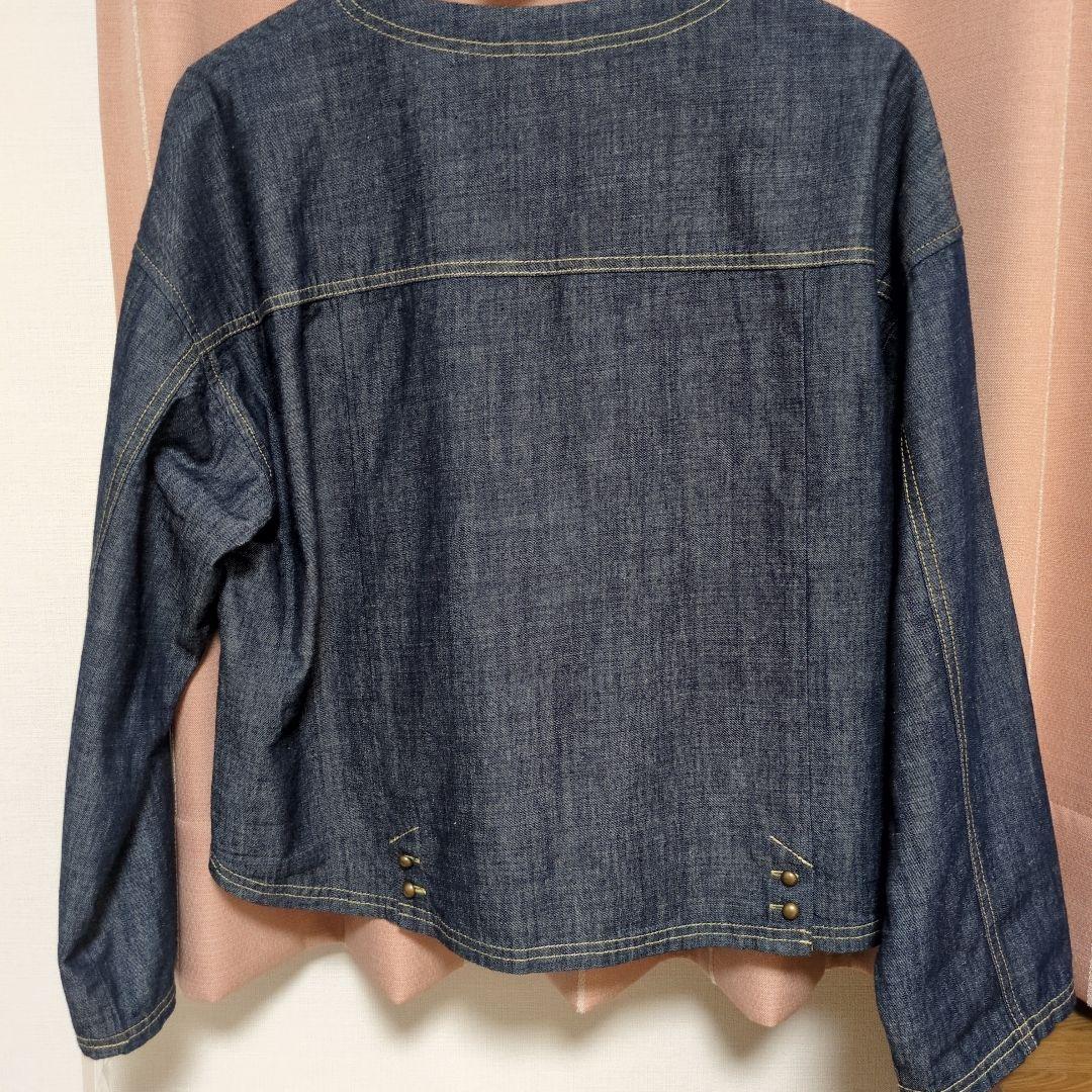 ダークデニム ボタン付きジャケット