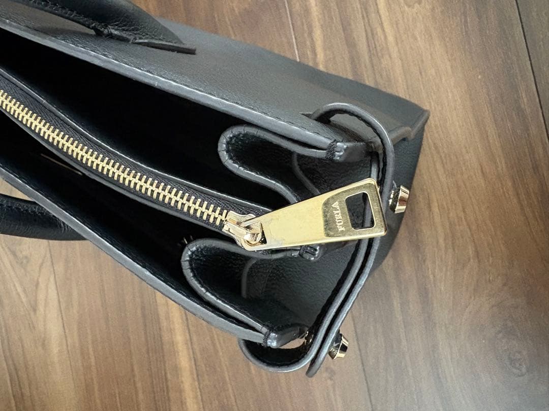 ［美品］FURLA PIN トートバッグ Lサイズ 保存袋付き