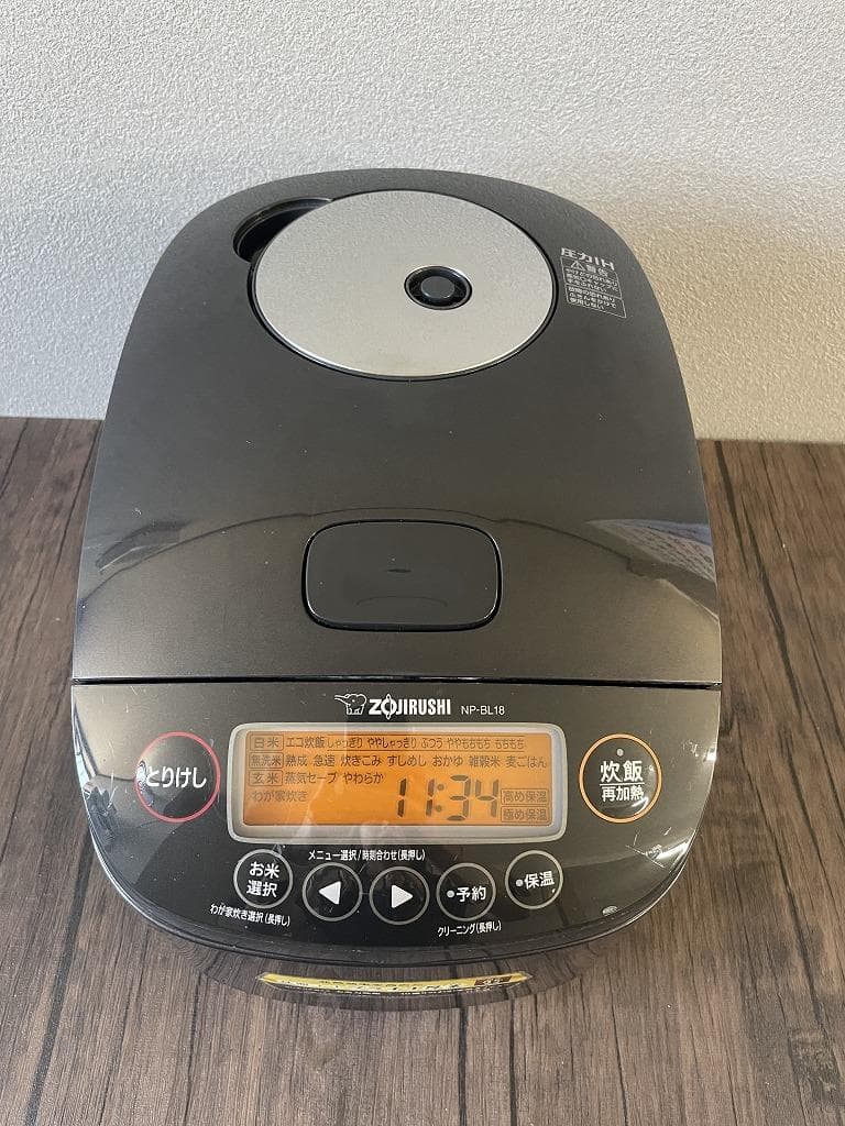 象印　圧力IH炊飯ジャー　NP-BL18　ブラック　2023年製