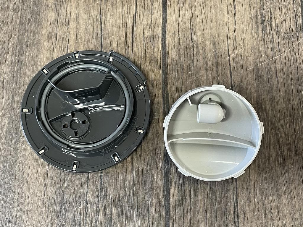 象印　圧力IH炊飯ジャー　NP-BL18　ブラック　2023年製