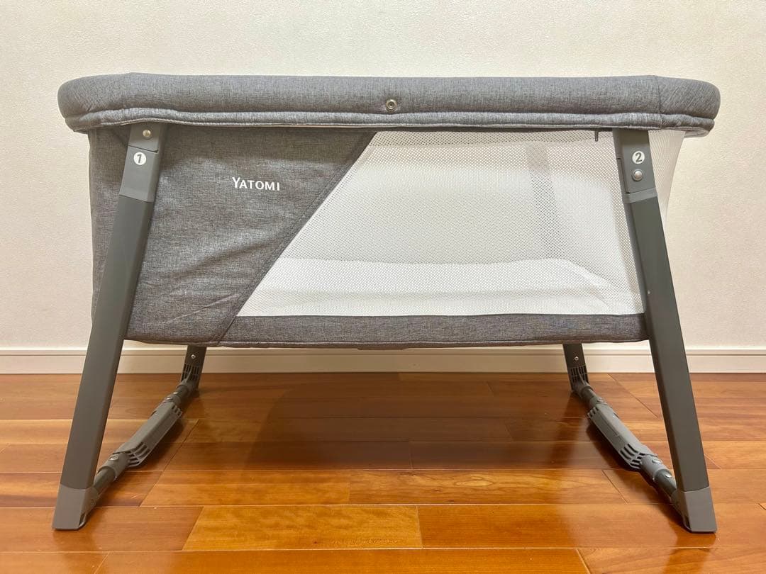 【美品】YATOMI ヤトミ　ベビーベッド　ゆりかご　リビングベッド