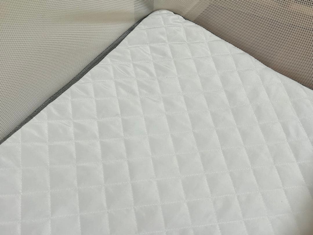 【美品】YATOMI ヤトミ　ベビーベッド　ゆりかご　リビングベッド