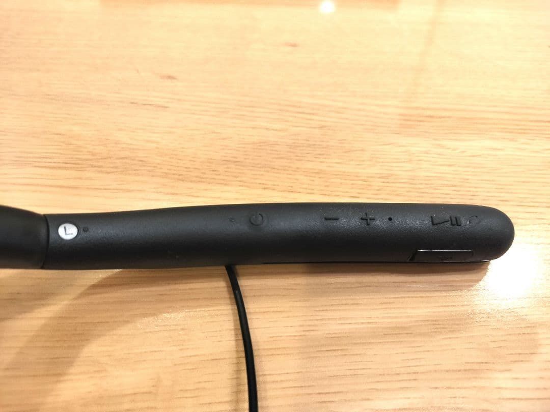 ☆美品☆SONY ソニー　WI-1000X 　並行輸入品　キャリングケース付き