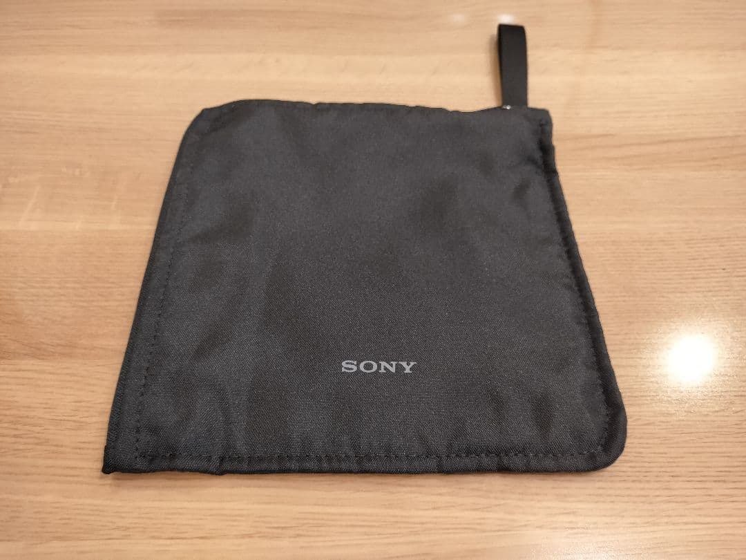 ☆美品☆SONY ソニー　WI-1000X 　並行輸入品　キャリングケース付き