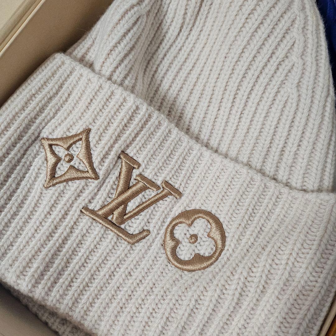 ルイヴィトン　ビーニー・LV ヘッドライン　ピンク　 M79452　ニット帽