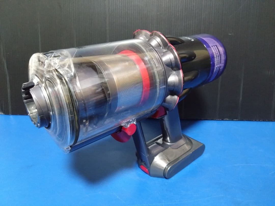 人気機種！状態良好！dyson‼️デジタルスリムフィラフィ SV18②