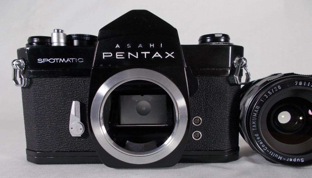 フィルムカメラ 整備済 完動品　Pentax SP　+ f/3.5　L184
