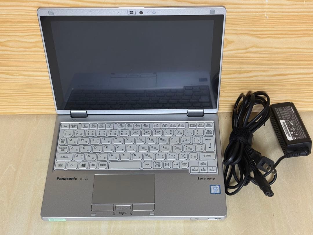 k*n様 オークション 訳アリ Panaレッツノート CF-RZ6 i5-7Y5