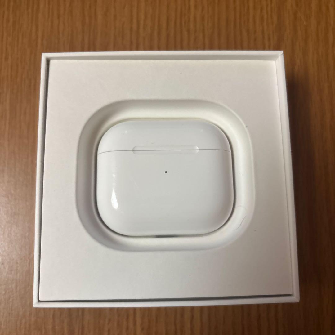 a*様 AirPods第3世代本体 充電ケース、充電ケーブル　説明書付き