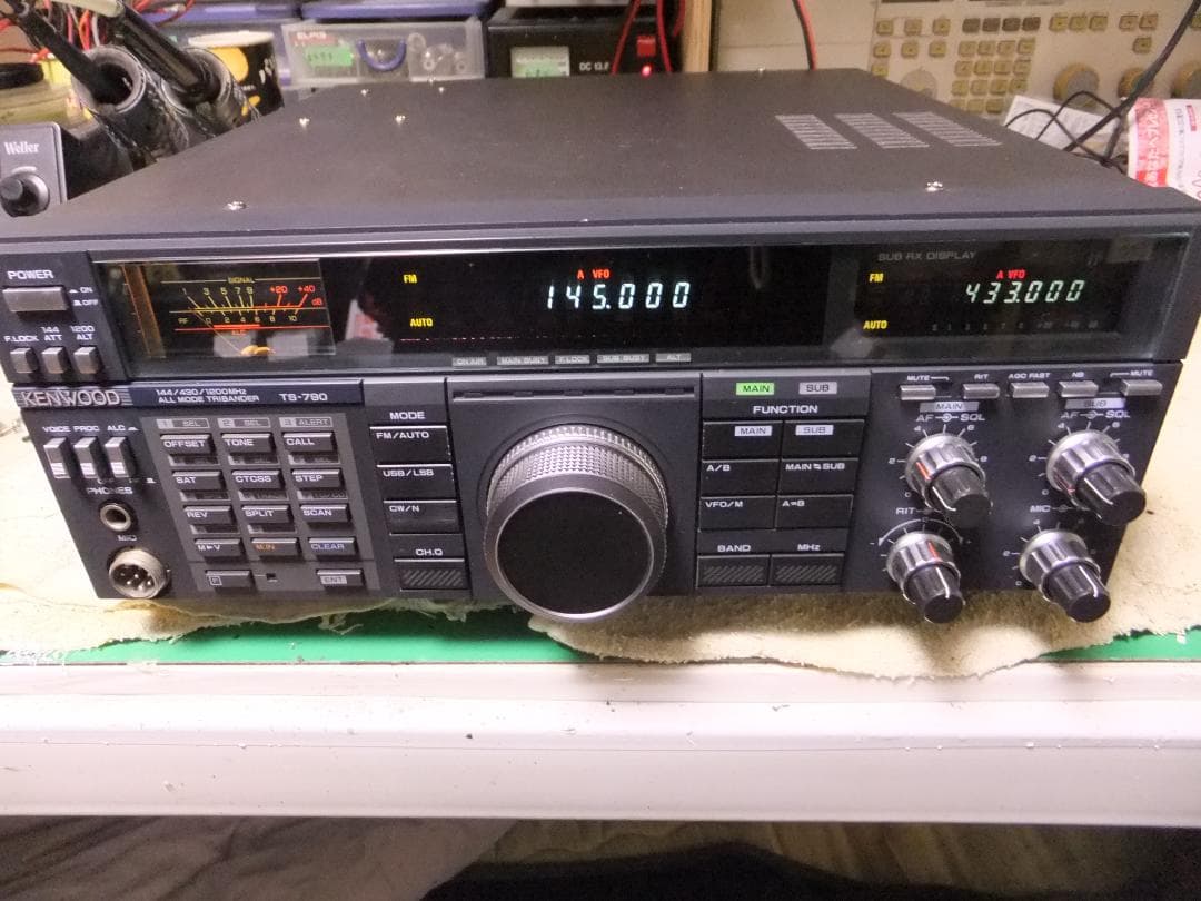☆ケンウッド　トリプルバンドオールモード機　TS-790+UT-10（現状）