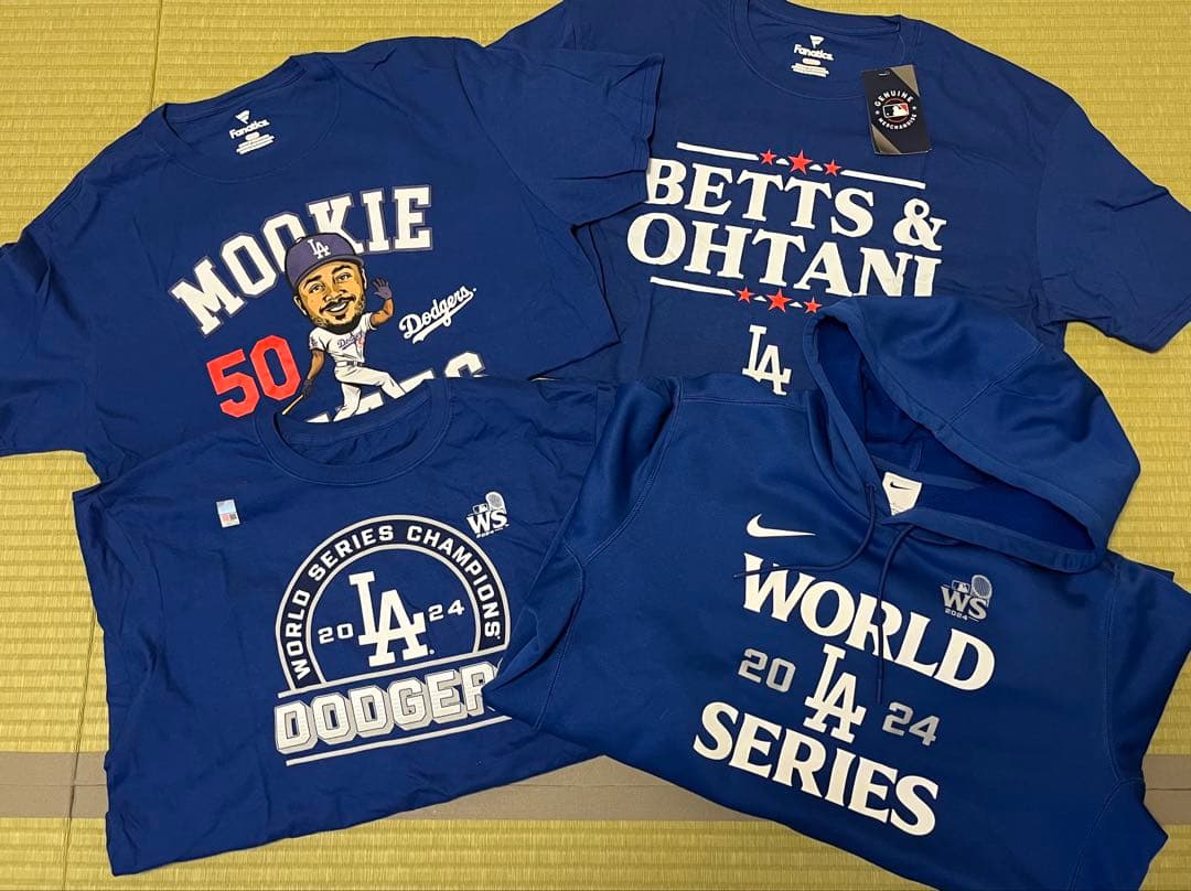 ドジャース　パーカー　Tシャツ ロンT ムーキーベッツ　大谷翔平　4点セット