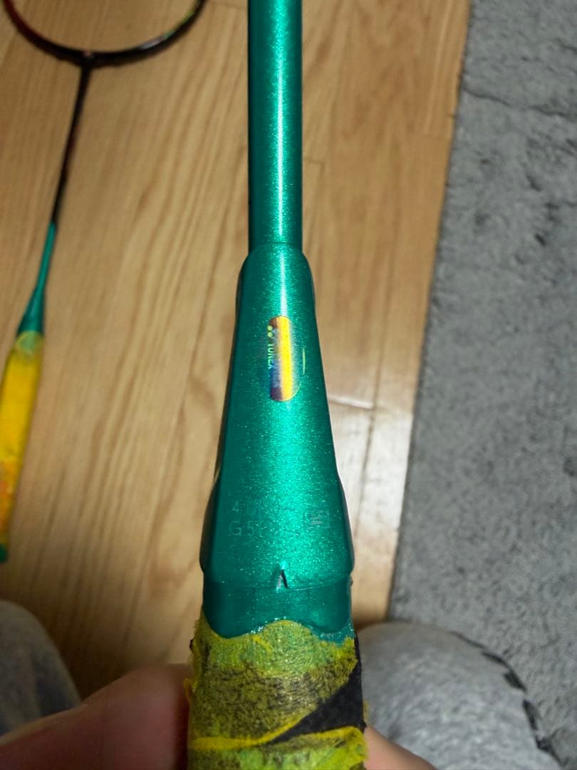 YONEX1アストロクス88d4u5バドミントンラケット 2本セット（即購入可）