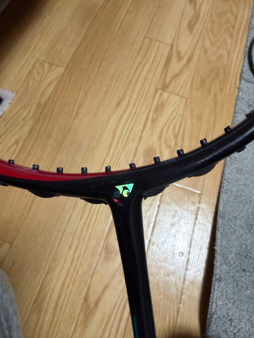 YONEX1アストロクス88d4u5バドミントンラケット 2本セット（即購入可）