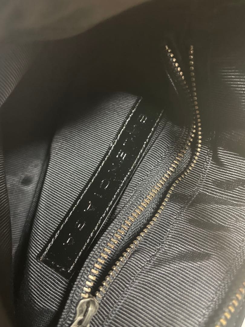 BALENCIAGA ショルダー サブバッグ　パーティバッグ　ポーチ