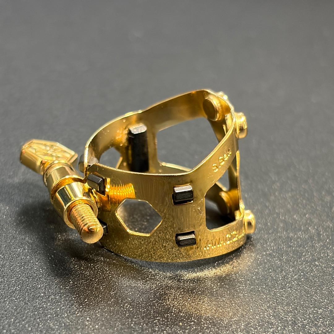 Yany SIXS リガチャー ソプラノサックス