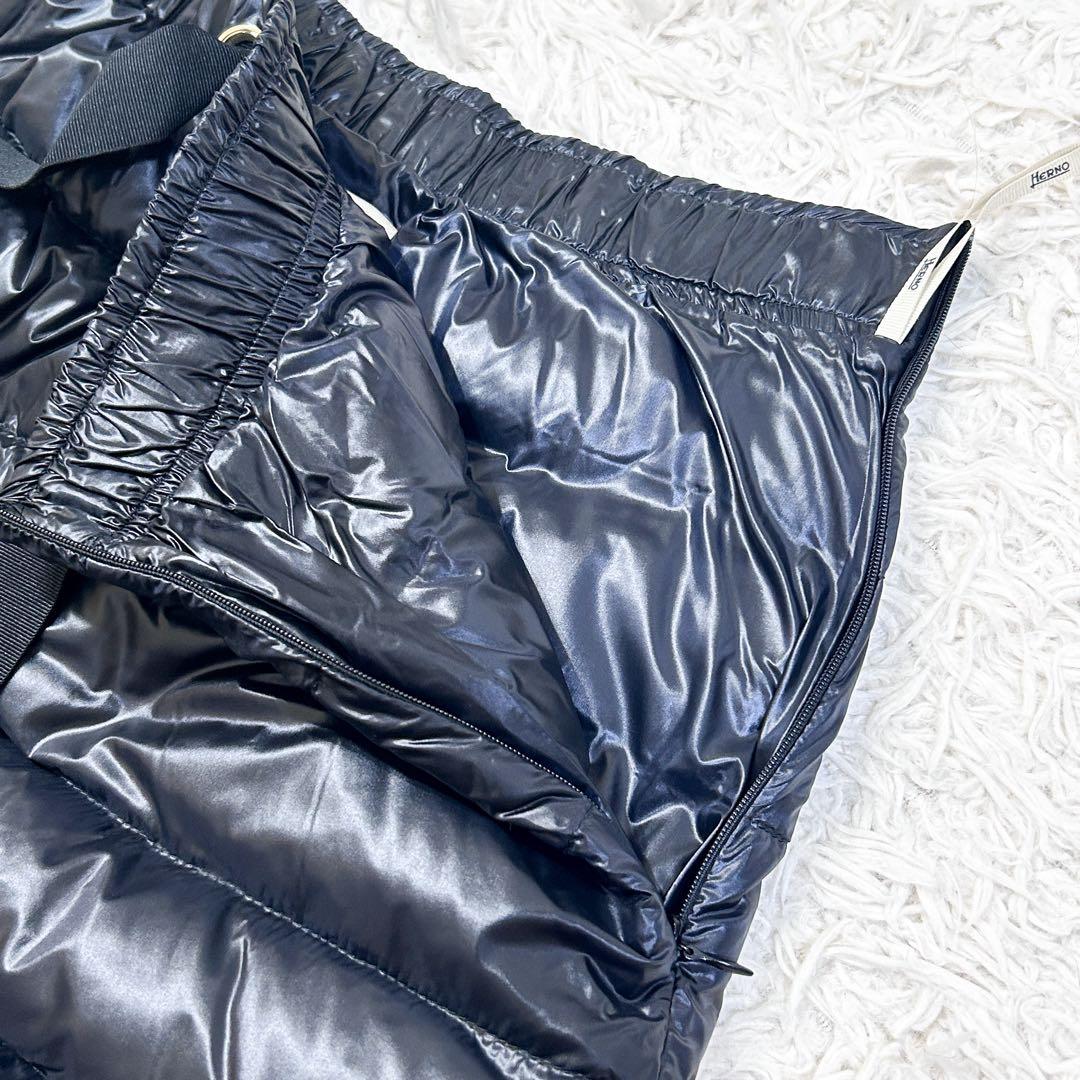 未使用✨HERNO ナイロンミニスカート 40 ネイビー ダウンスカート