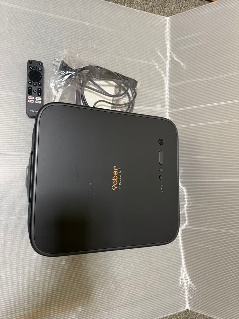 yaber(ヤバー) K3 JBLスピーカー プロジェクター本体