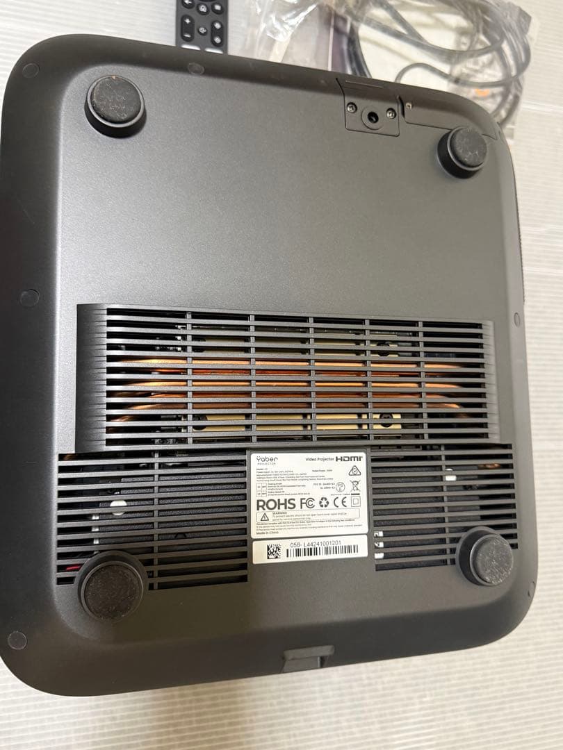 yaber(ヤバー) K3 JBLスピーカー プロジェクター本体