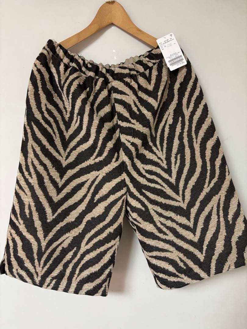 ジャーナルスタンダードラックス ゼブラ柄ハーフパンツ