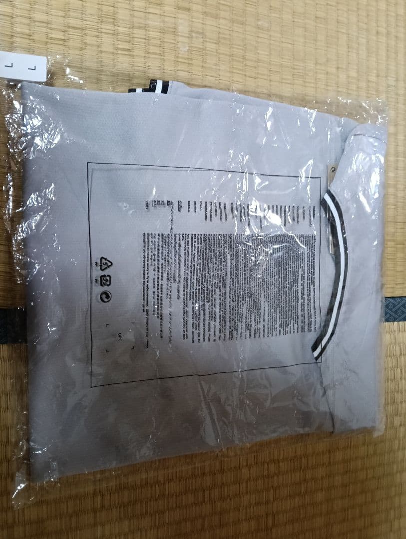 読売ジャイアンツ　巨人　増田陸選手 チャンピオンエンブレム付レプリカユニフォーム