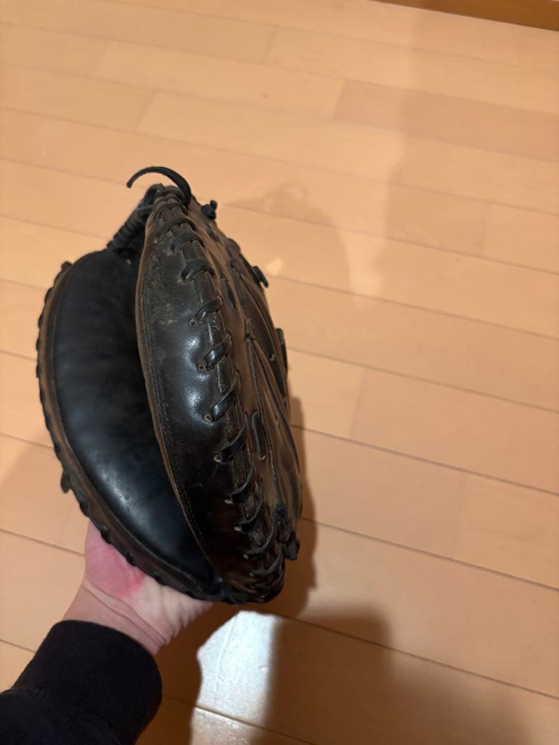 即戦力！！ZETT ブラック オーダー硬式グローブ