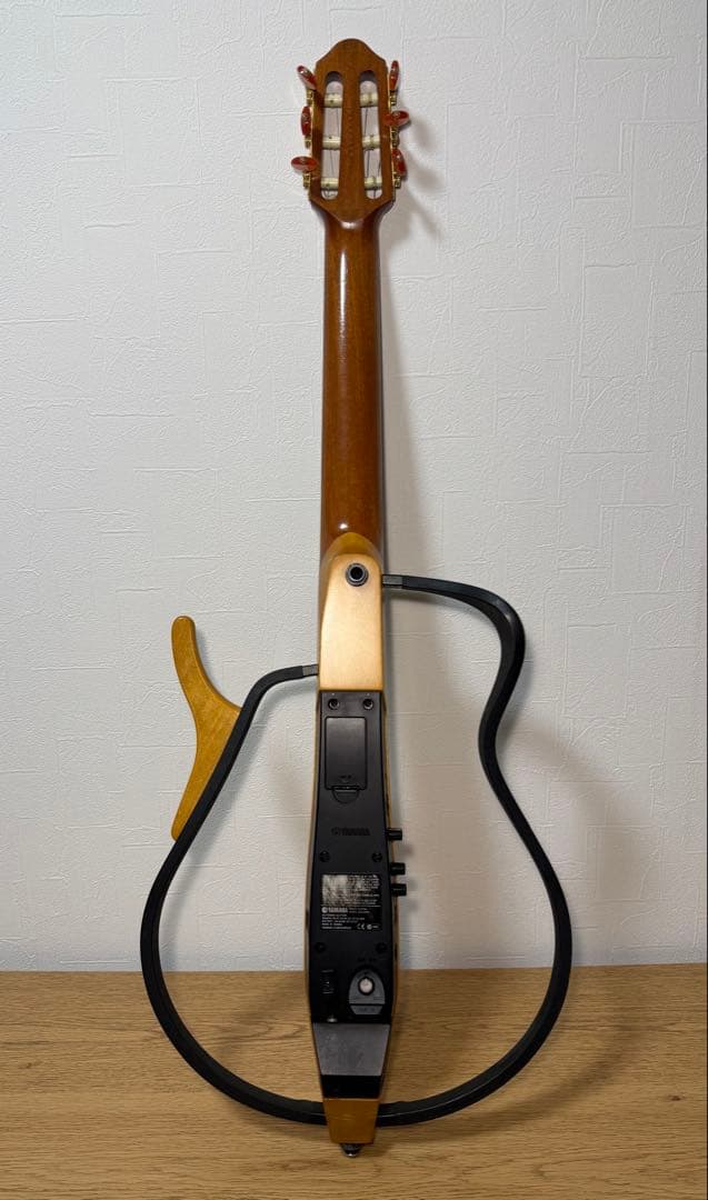ヤマハ サイレントギター SLG-100N（おまけ付）