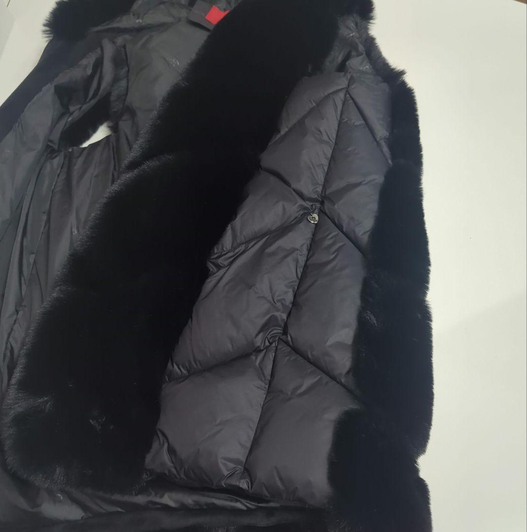 リナシメント　ファー　ダウンベスト　ブラック