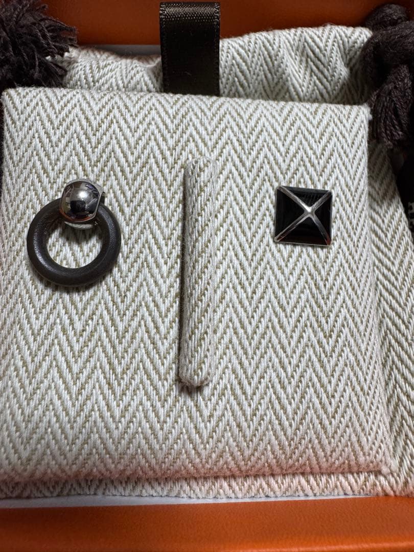 エルメス　ピアス メドールXO