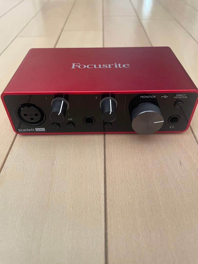 focusrite scarlett solo オーディオインターフェイス