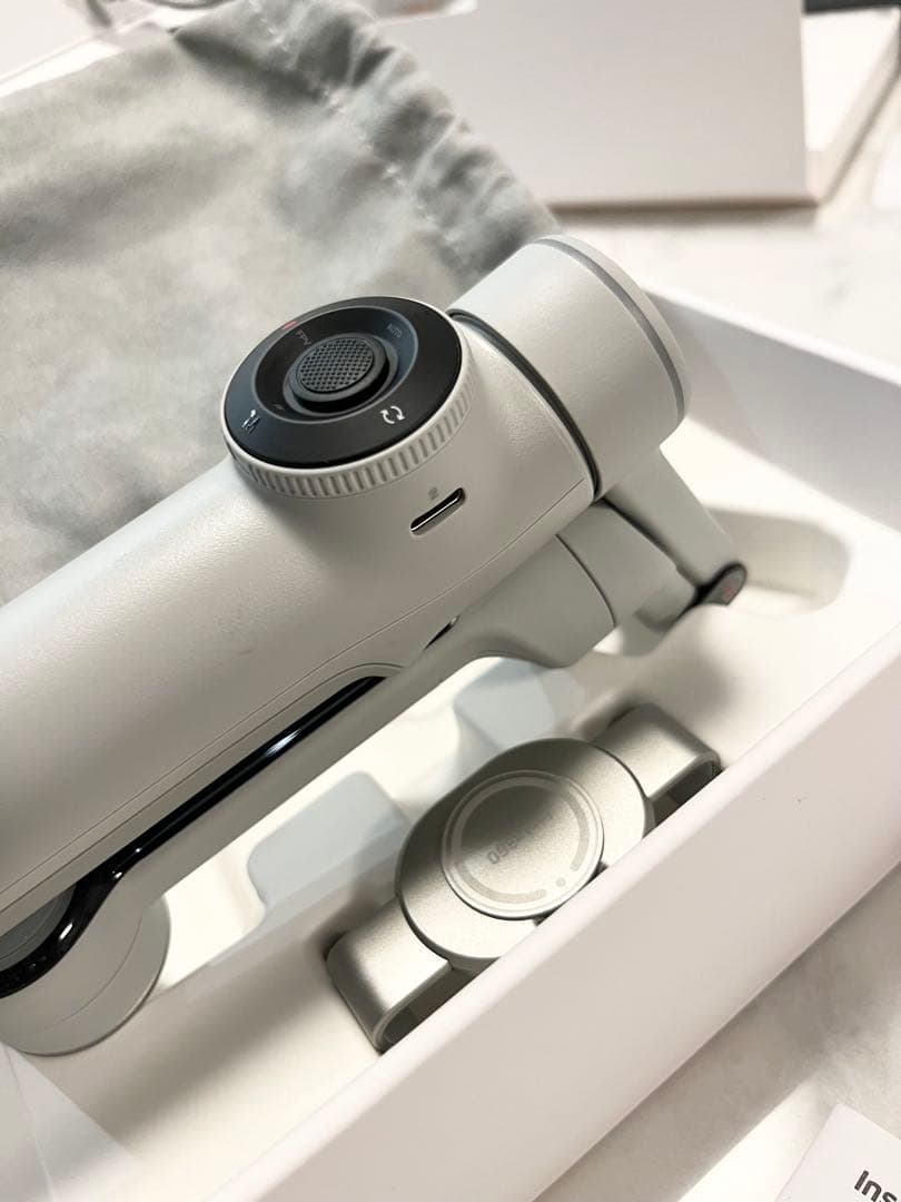 【美品】インスタ360 flow2 Pro