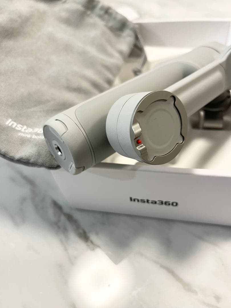 【美品】インスタ360 flow2 Pro