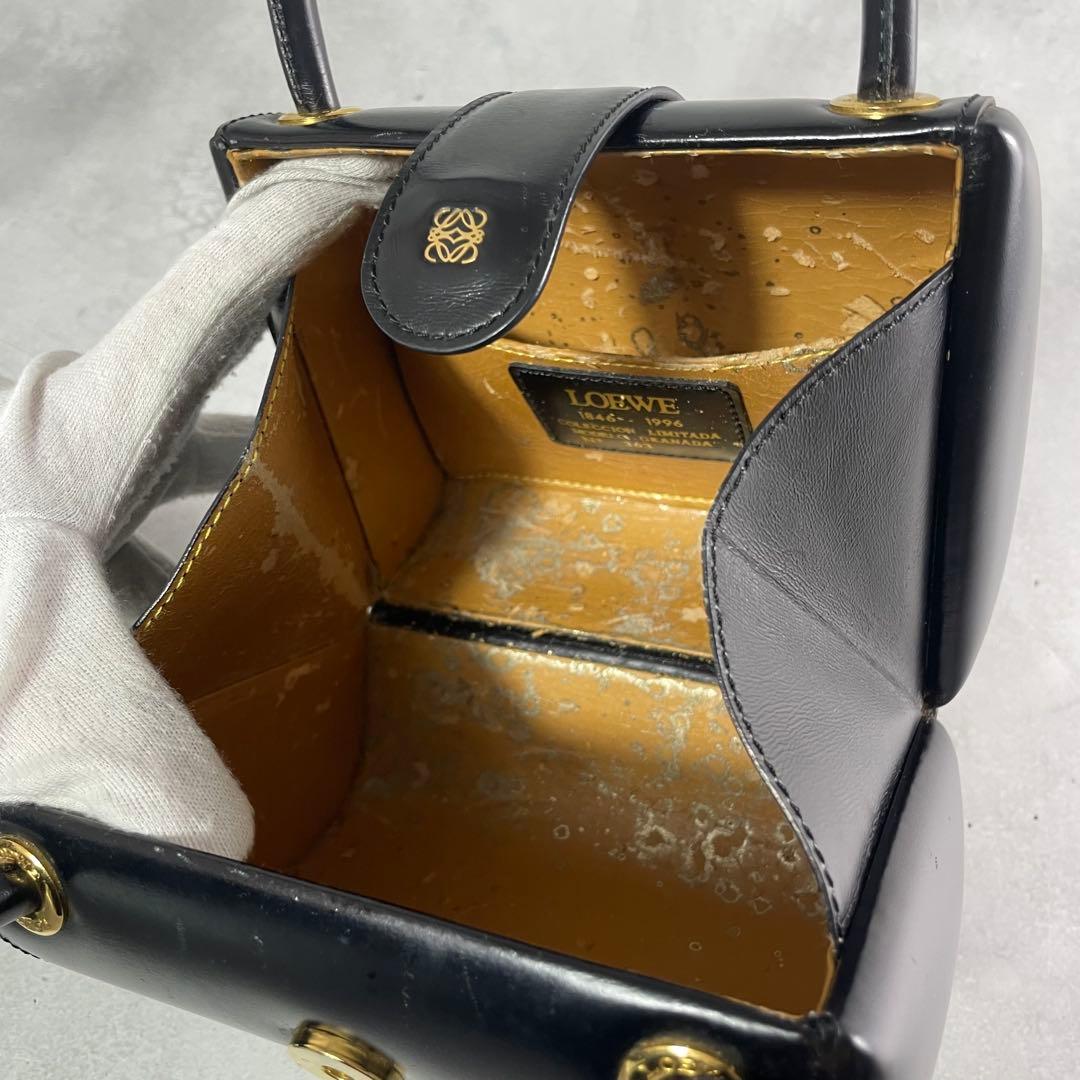 入手困難✨ ロエベ LOEWE ミニハンドバッグ フォーマルバッグ レザー 黒色