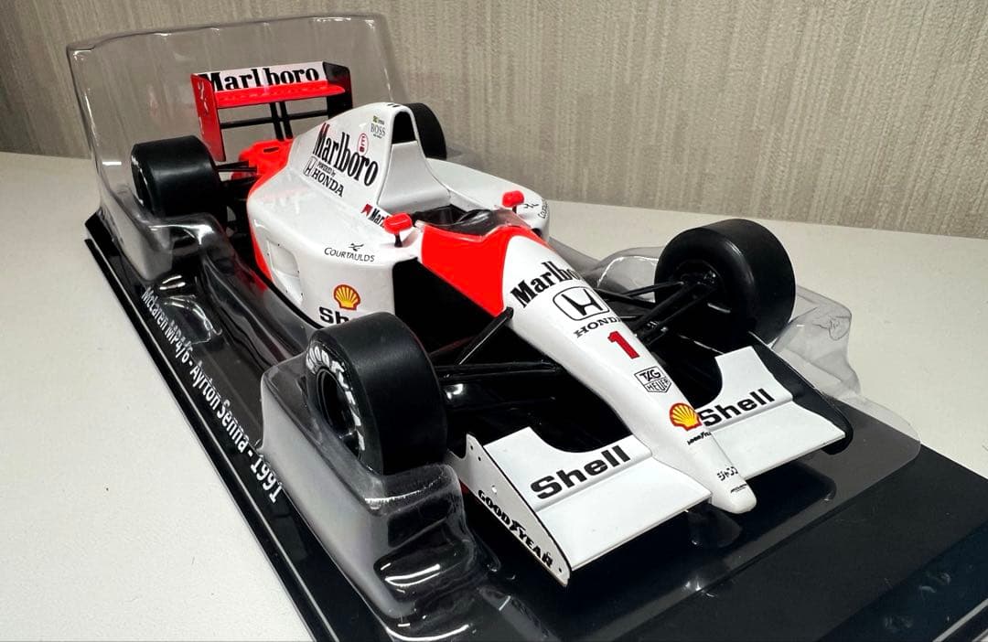 ビッグスケールF1コレクション　MP4/6 Aセナ　マルボロ使用　日本未発売