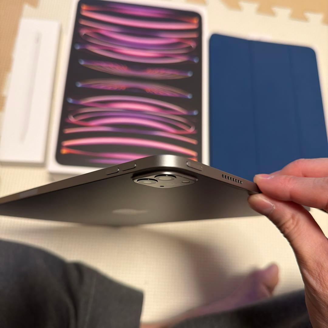 iPadpro11インチ第4世代Apple Pencil+smar folio