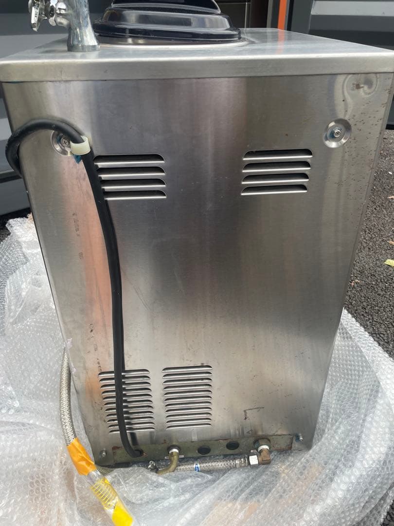 日世 ソフトクリームサーバー NA-9426WE 三相200V 業務用　厨房