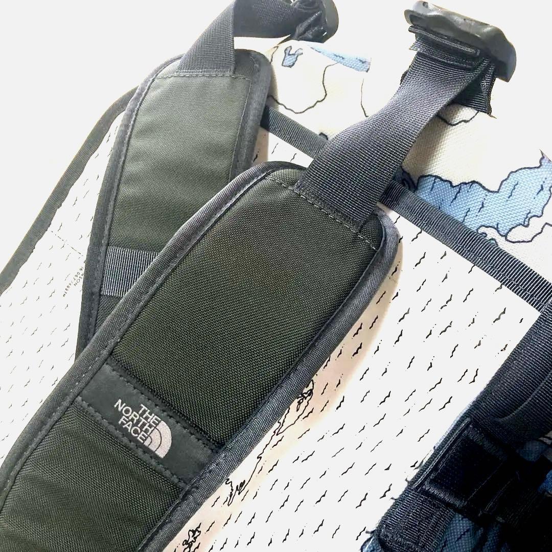 THE NORTHFACE 地図柄　ブルー／ホワイト ダッフルバック