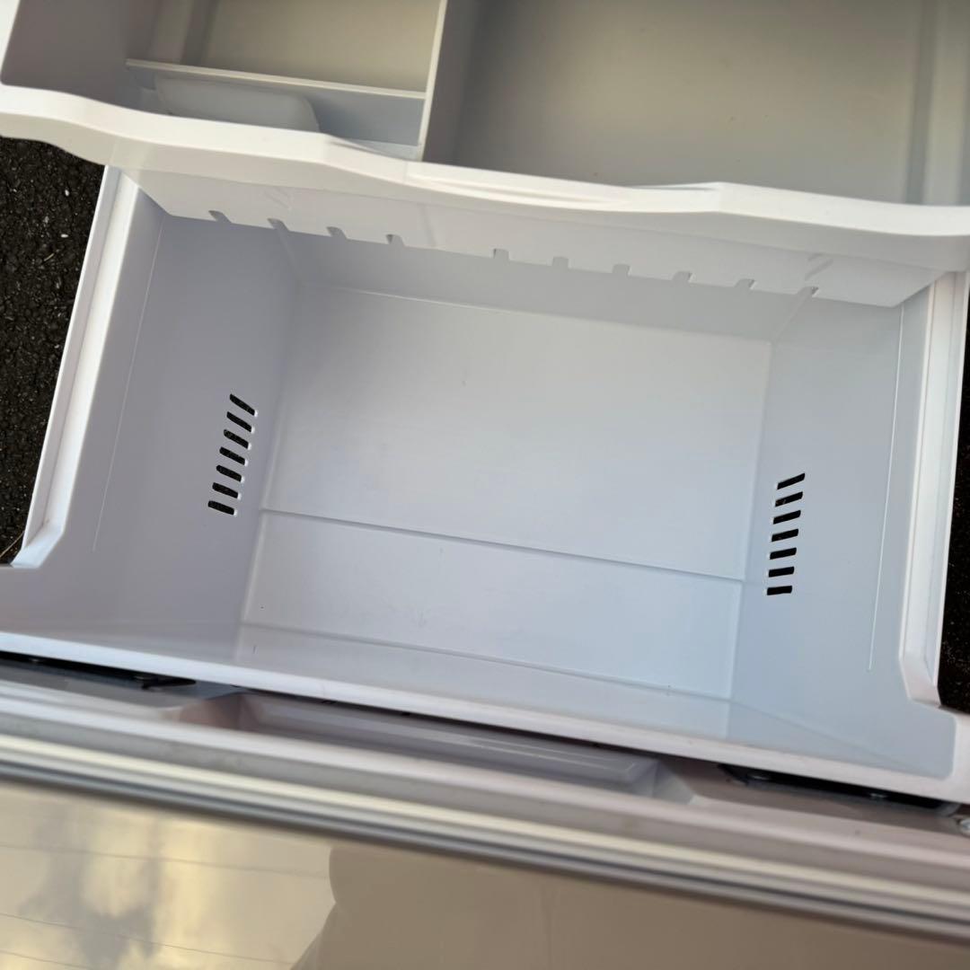 83⭐️2017年製★日立　冷蔵庫　自動製氷　大型　3ドア　315L