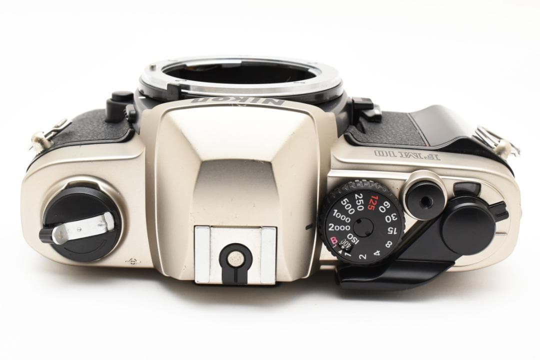 超美品 NIKON ニコン FM10 フィルムカメラ　モルト新品交換済 B543