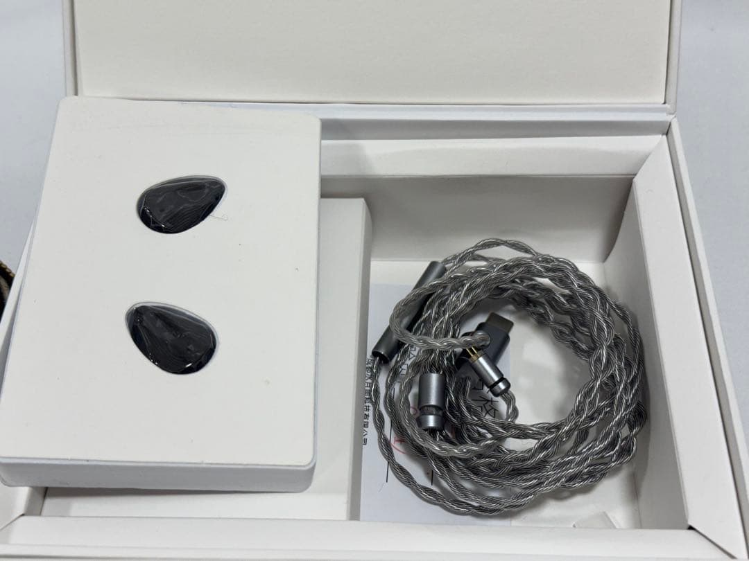 MOONDROP Crinacle DUSK クリナクル　ダスク