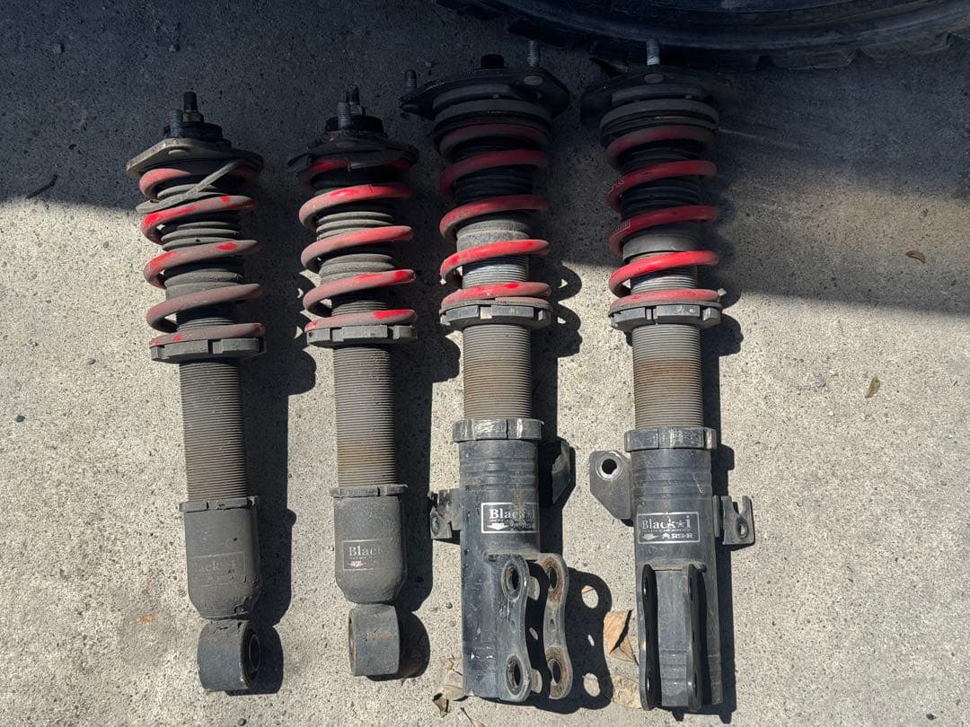 S*X様 車高調 RS-R Black☆i ブラックアイ ウィッシュ ZGE20