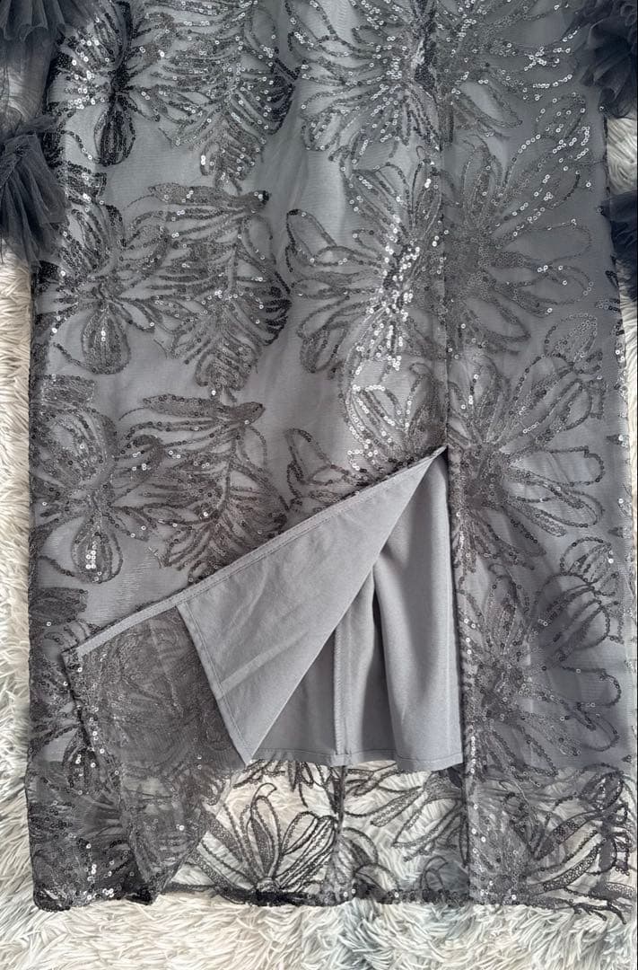 LEJA 新品タグ付　フリルチュールスリーブリボンIラインワンピースドレス