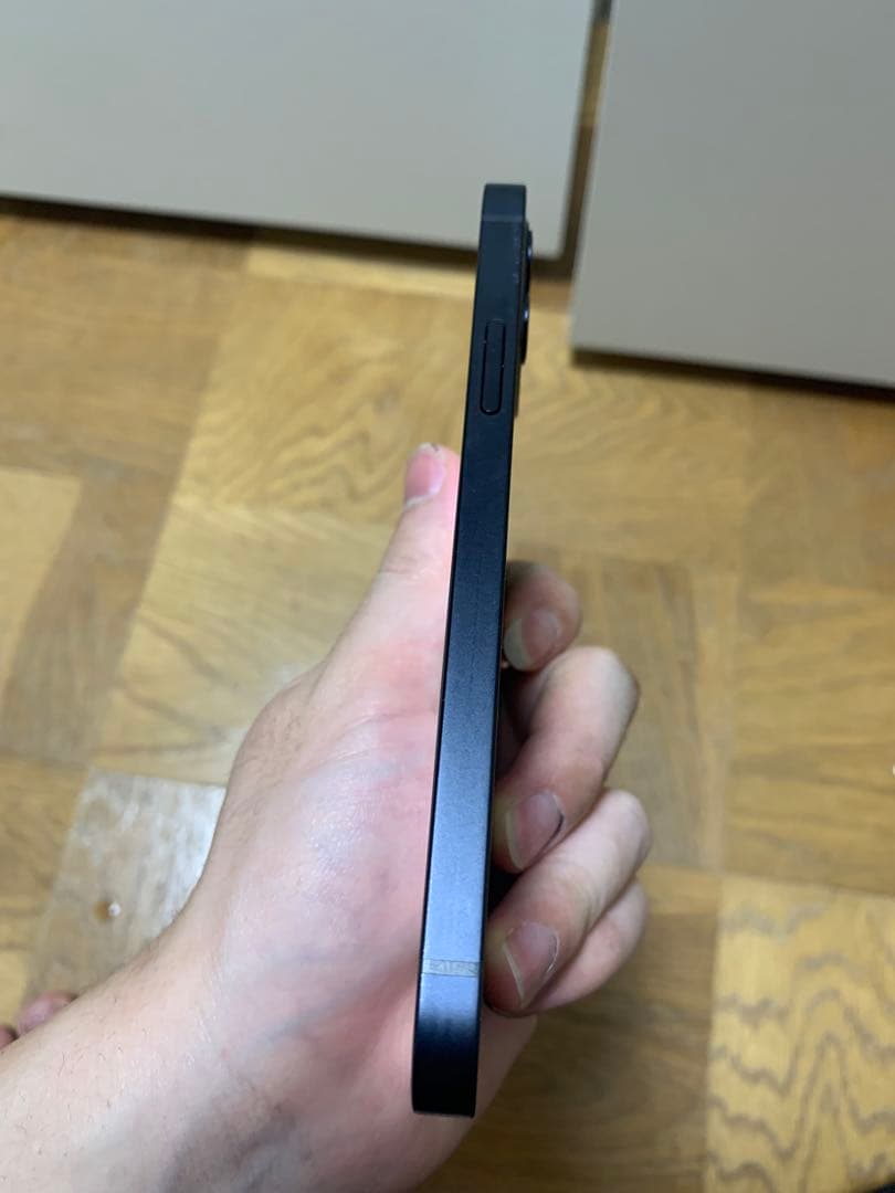 Apple iPhone 12 ブラック 64GB