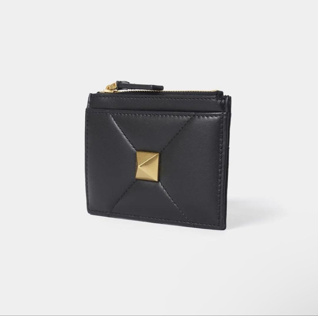 VALENTINO GARAVANI ローマンスタッズ レザーカードケース